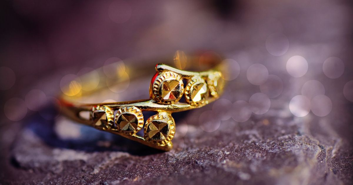 Tips to Quickly Clean Your Gold Jewelry