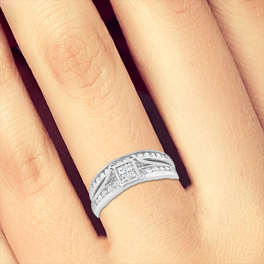 Diamond Engagement Ring .50 CTW Princess & Round Cut 10K White Gold