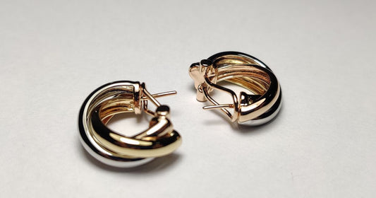 Top Classic Earrings for Your Everyday Look