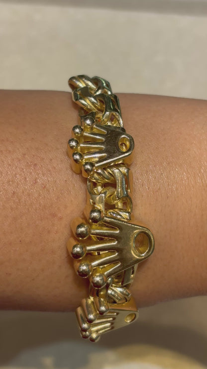 CUSTOM MADE SEMI SOLID CHINO BRACELET WITH THREE CROWN EMBLEMS ED00036