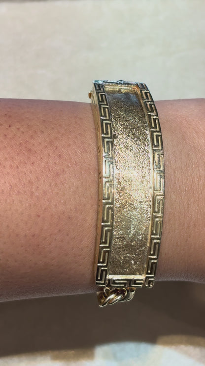 CHINO LINK BRACELET WITH GREEK KEY BORDER ON PLATE ED005030