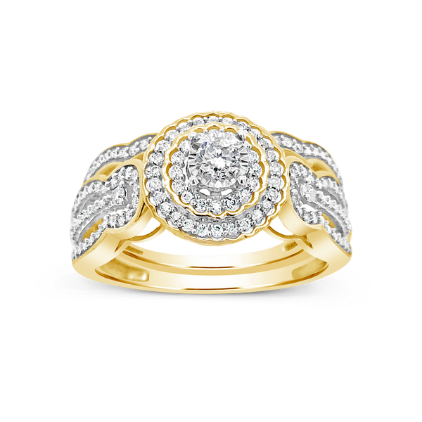Diamond Halo Engagment Ring.33 CTW Round Cut 10K Yellow Gold