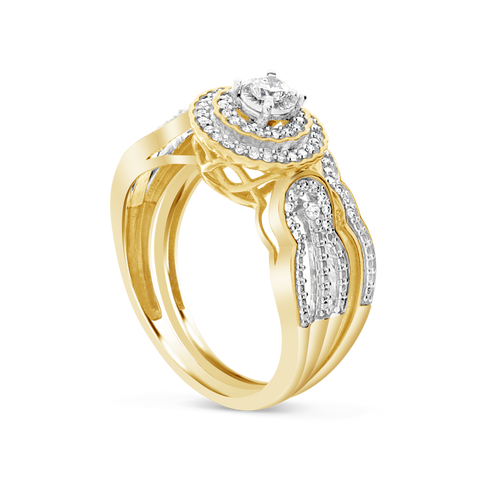 Diamond Halo Engagment Ring.33 CTW Round Cut 10K Yellow Gold