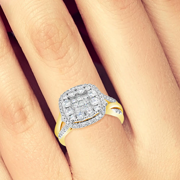 Diamond Halo Ring 1 CTW Princess Cut w/Round Cut 14K Yellow Gold