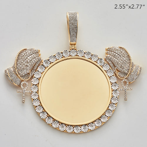 10KY 2.40CTW ILLUSION DIAMOND MEMORY PENDANT WITH PRAYING HANDS